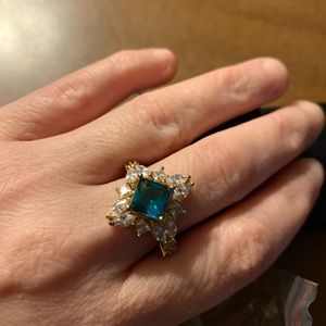 NWT Bomb Party Ring. Size 7.